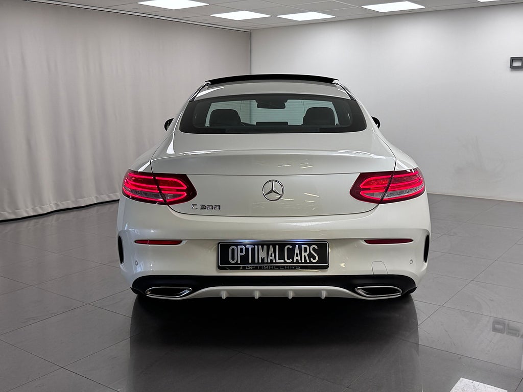 Mercedes-Benz C 2016 - miniatyr 17
