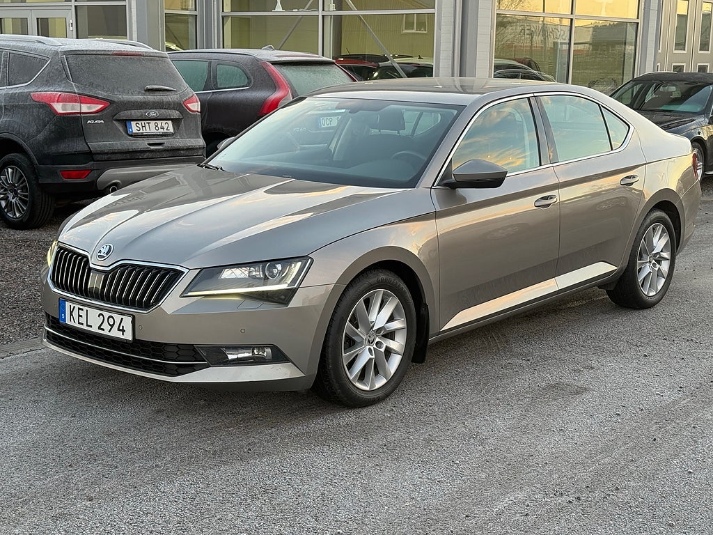 Skoda Superb 2.0 TDI 150hk Style Euro 6 (P-värm, Ny kamrem)