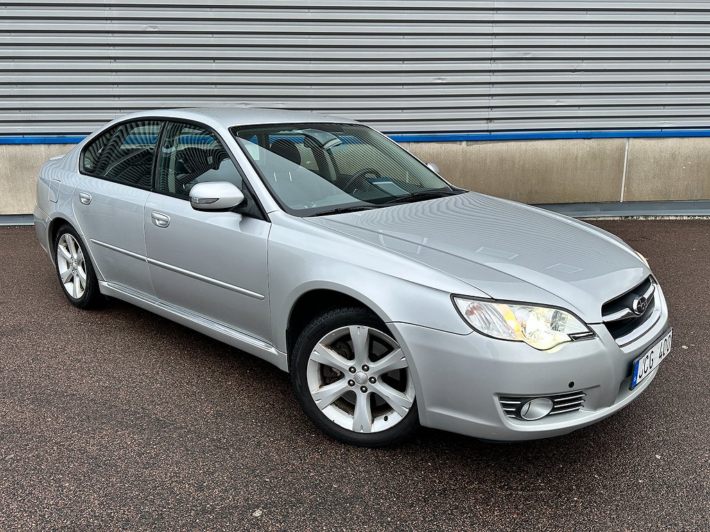 Subaru Legacy 3.0 4WD Euro 4 Drag NyBesiktigad 6 mån garanti