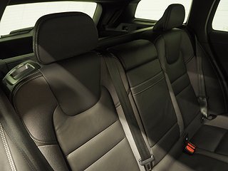 Kombi Volvo V60 13 av 27