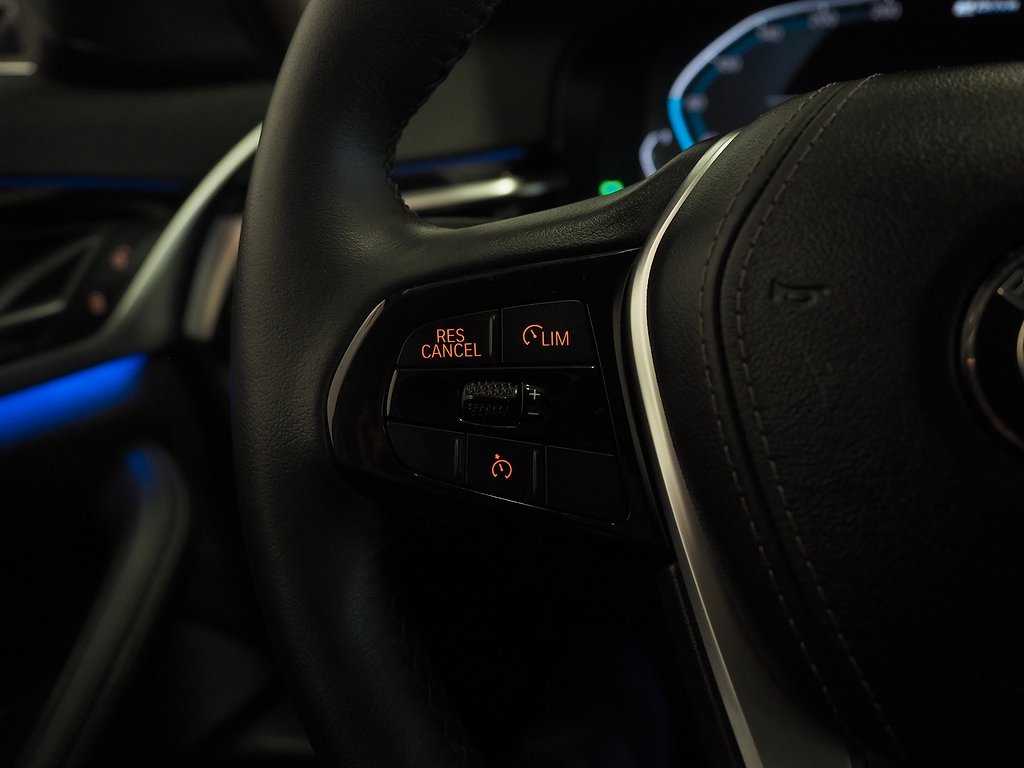 BMW 530e iPerformance | Sport line | Cockpit | Navi | Kamera 2020