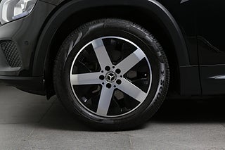 SUV Mercedes-Benz GLB 9 av 30