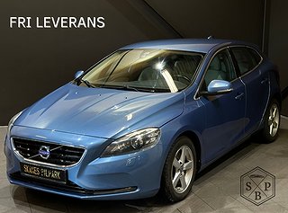 Volvo V40 D2 automat, Momentum Euro 5, drag,