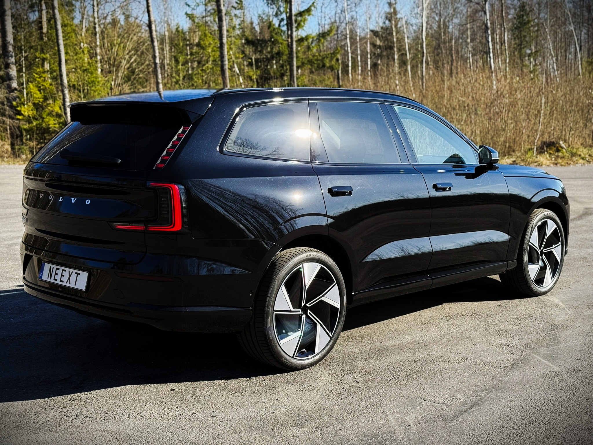 Volvo EX90 Twin Motor Ultra 7 sits 22" 2025, kuva 6/58