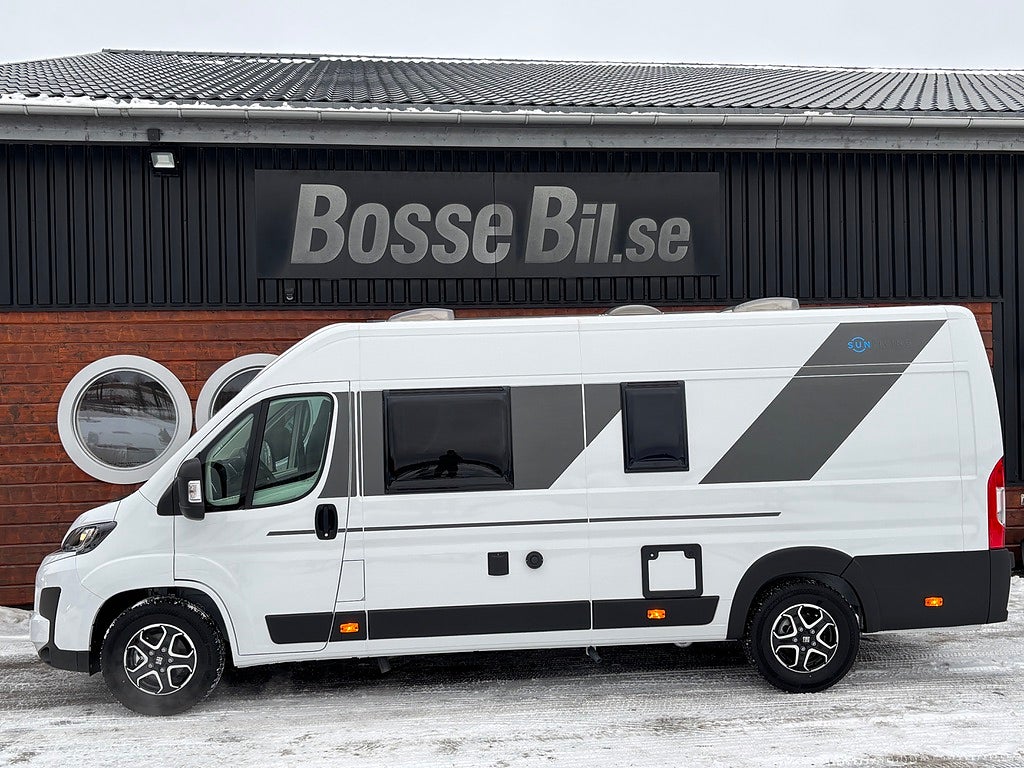 Adria sun living V 65 SL *Automat* *Långbädd*