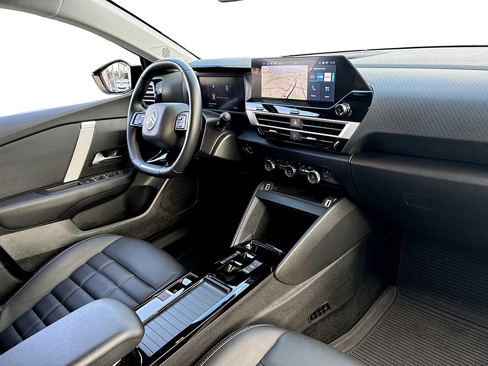 Bild på Citroen C4 Max Hybrid 145hk Aut B-KAMERA CARPLAY