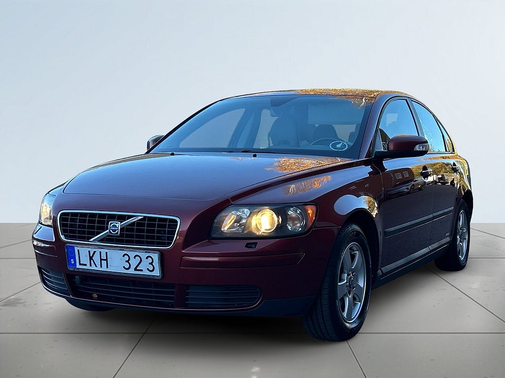 Volvo S40 1.6 D Kinetic S&V-däck/Drag/Motorvärmare/Nyservad
