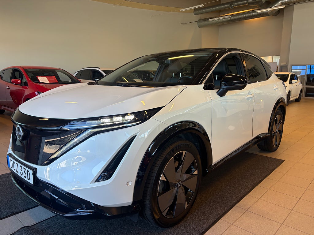 Nissan Ariya 87 kWh Evolve Pano navi 360 3,99% ränta! 