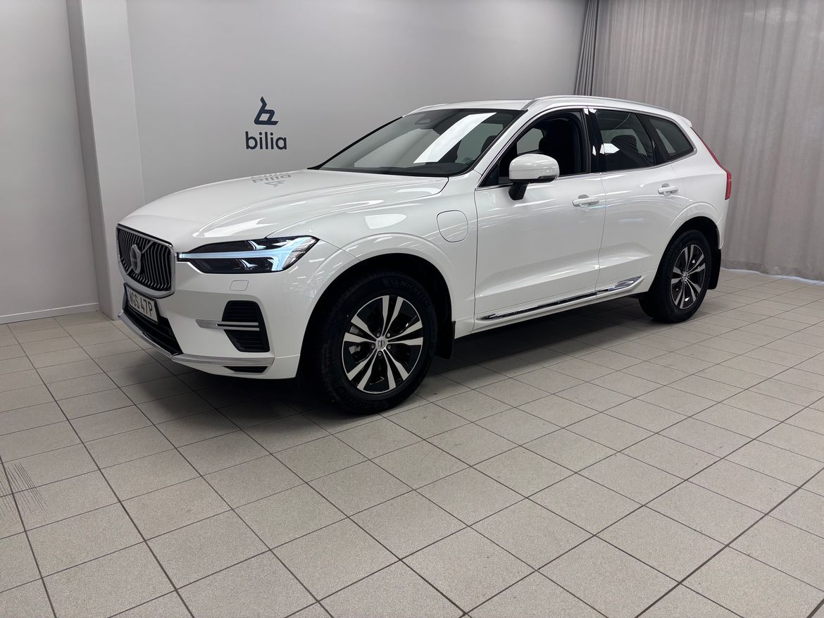 Volvo XC60 T6 Plus Dark 2024, photo 3/10