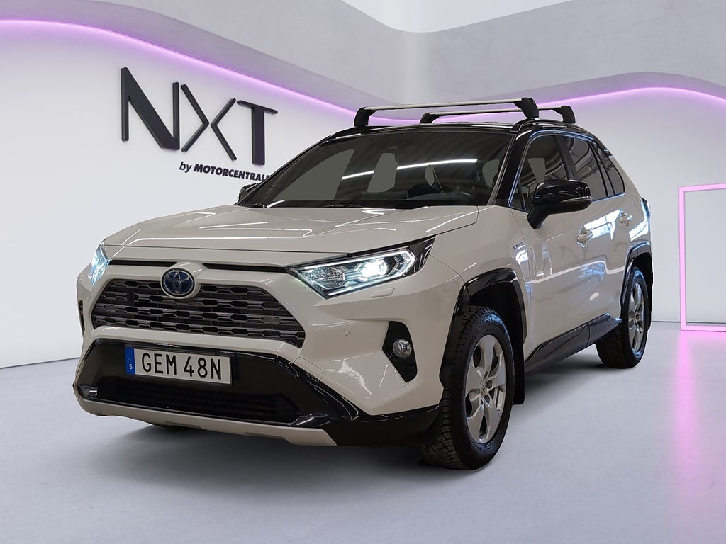 Toyota RAV4 AWD/HYBRID/SoV/M-Värmare/JBL