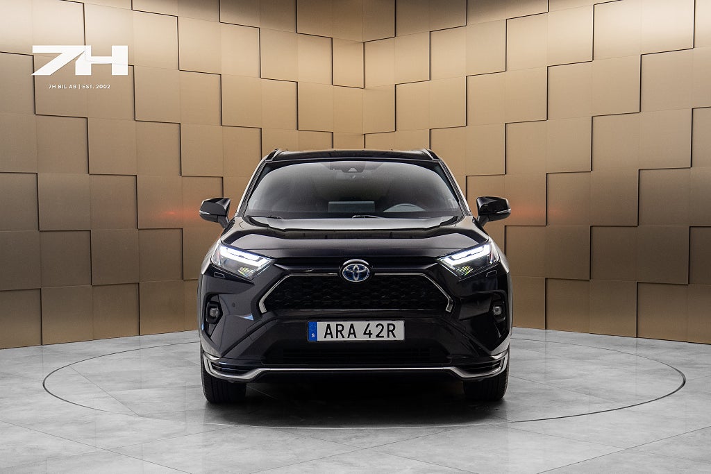 Toyota RAV4 Plug-in Hybrid E-CVT X-EDITION / JBL / Backkamera /Drag