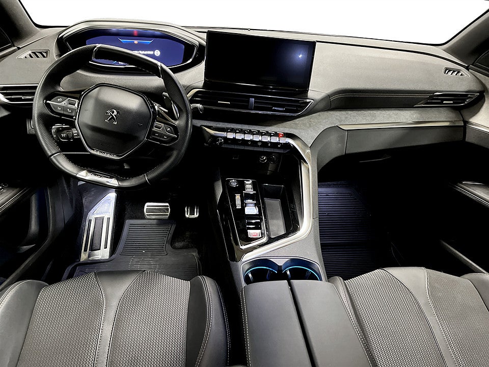 Bild på Peugeot 5008 GT 1.2 PT 130hk Aut 7-SITS B-KAMERA 