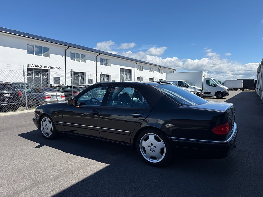 Mercedes-Benz E 430 Automatisk, 5-trinn, 279hk, 1999