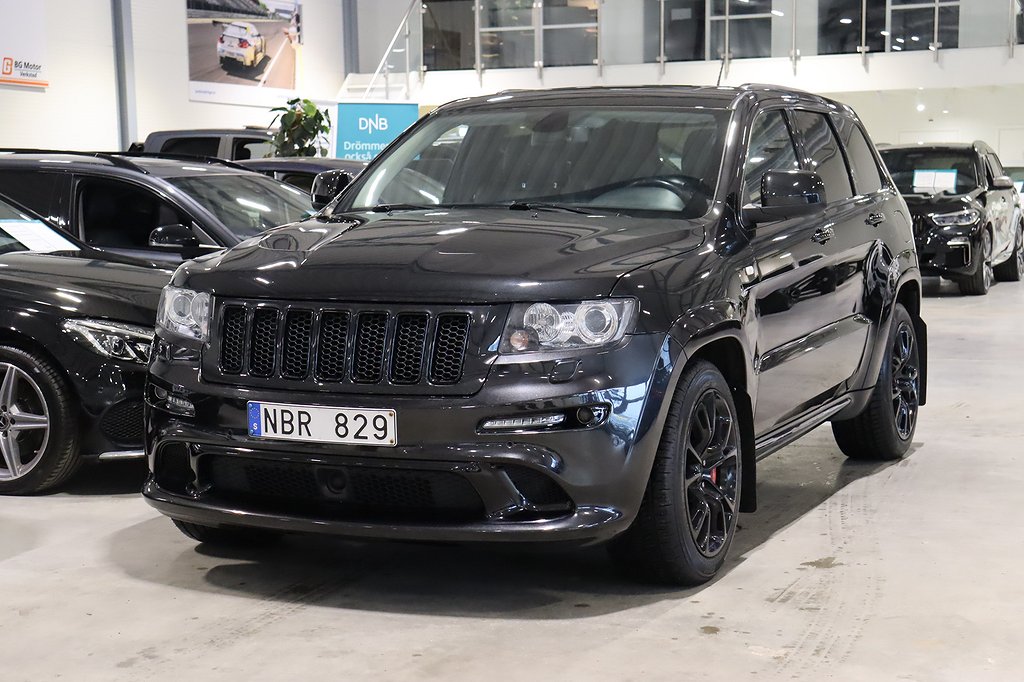 Jeep Grand Cherokee SRT 6.4 V8 468HK AWD MBRP Sportavgas