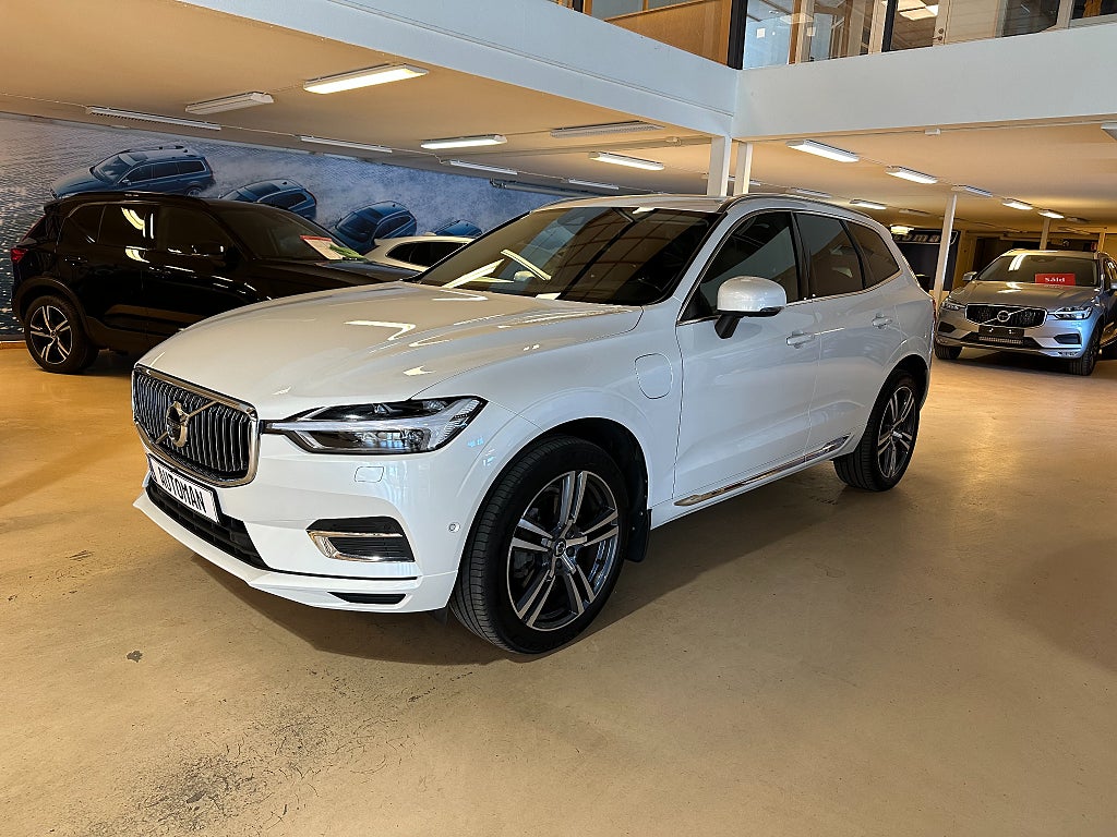 Volvo XC60 T8 AWD Recharge Inscription B&W 360-Kamera Massagestol