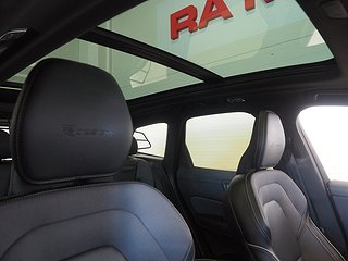 SUV Volvo XC60 9 av 24