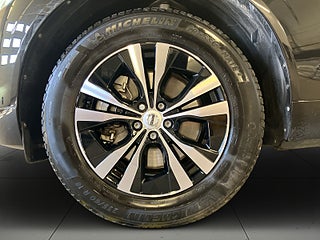 Volvo XC60 B4 AWD Aut Momentum Drag Kamera Värmare Rattvärme S&V – bild 14