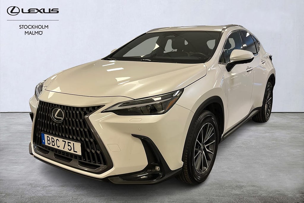 Lexus NX 350h AWD Executive 360 kamera PCD BSM