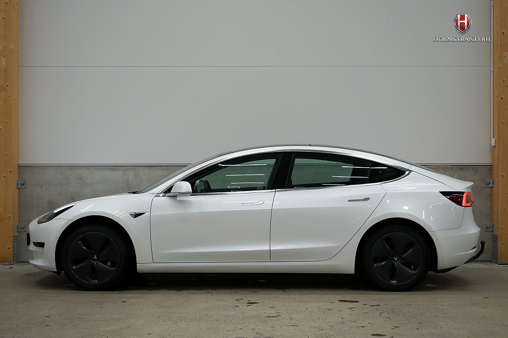 Tesla Model 3 Standard Range Plus Drag Pano Premium Kamera Skinn