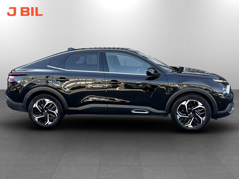 Bild på Citroën C4-X Shine 1.2 PT 130hk Aut B-KAMERA NAVI