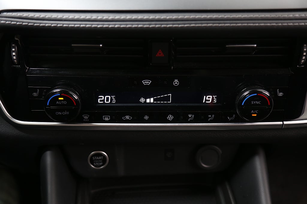 Nissan Qashqai 1,3 158hk N-Connecta Aut l Elbaklucka | HuD | Moms