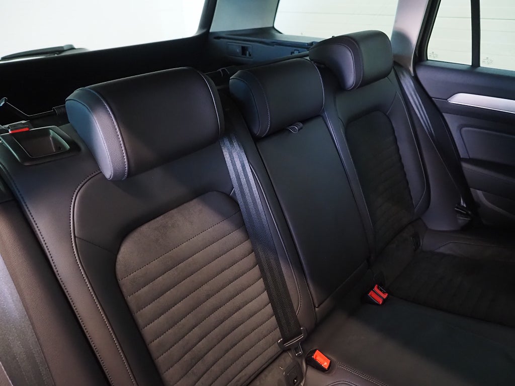 Volkswagen Passat 2.0 TDI 240hk 4M GTS Cockpit D-Värm Drag 2015