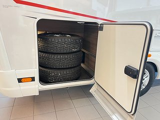 Husbil-integrerad Kabe TM I 760 LB 6 av 26