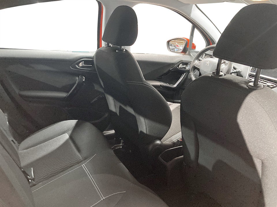 Bild på Peugeot 208 Active 1.2 PT 82hk Aut KAMPANJRÄNTA 3,99%