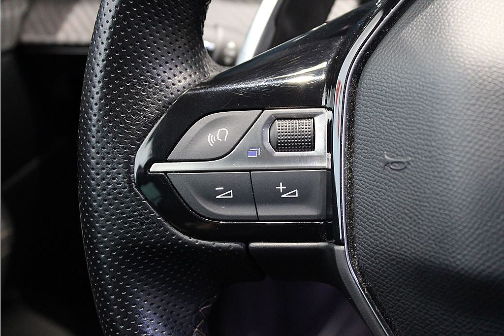 Bild på Peugeot 508 SW GT-Line Hybrid 224hk Aut - CARPLAY, NAVI