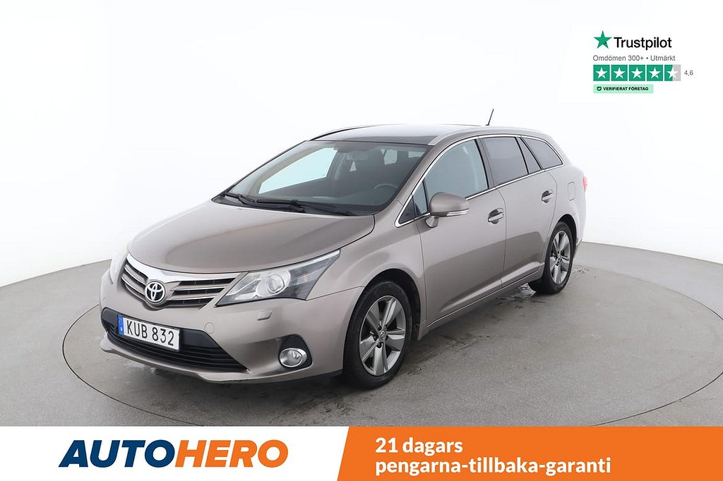 Toyota Avensis Kombi Valvematic / Dragkrok, Cruise-control, Panorama-tak