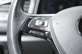 SUV Volkswagen T-Roc 10 av 15