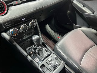 Halvkombi Mazda CX-3 12 av 20