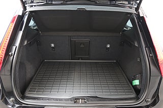 SUV Volvo XC40 30 av 32