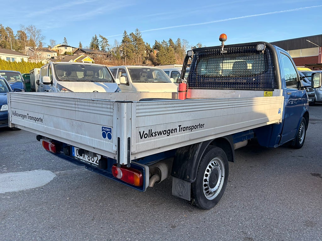 Volkswagen Transporter Chassi Cab T28 2.0 TDI 140hk Lång / Nybes / Moms