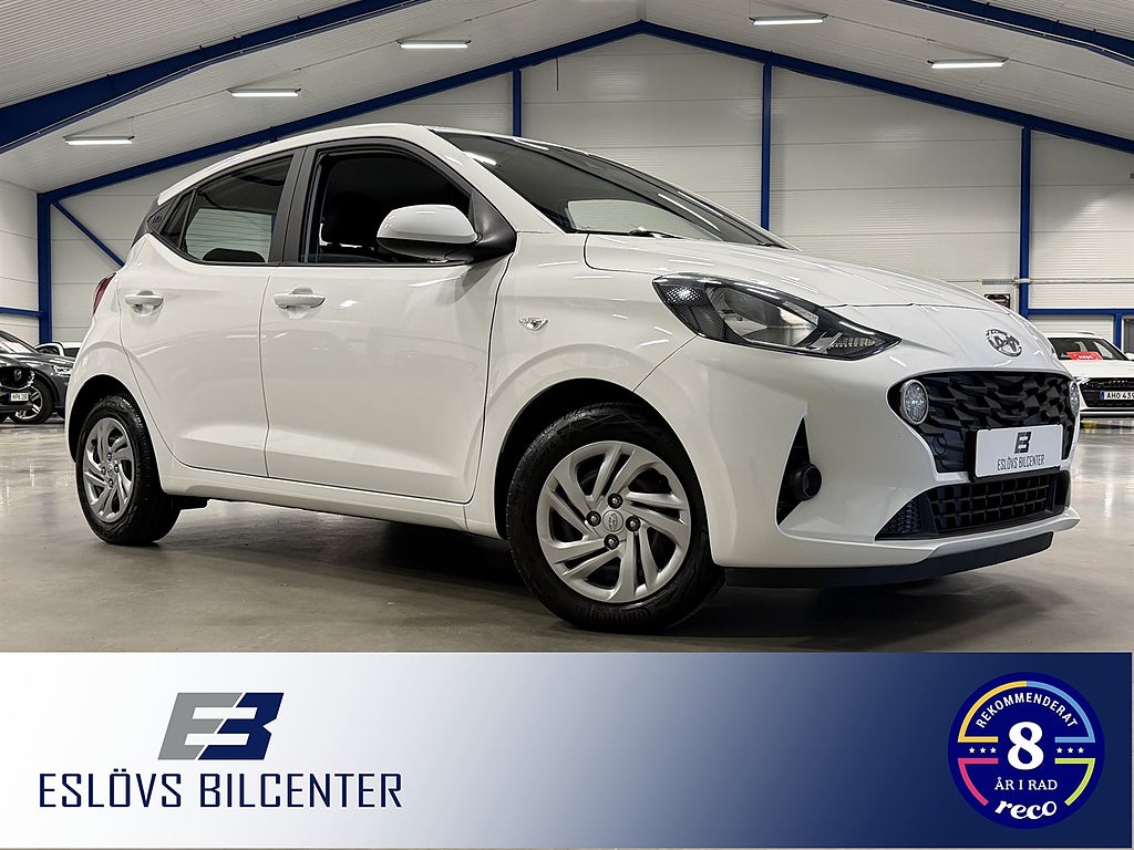 Hyundai i10 1.0 67 HK blue Manuell / Essential /