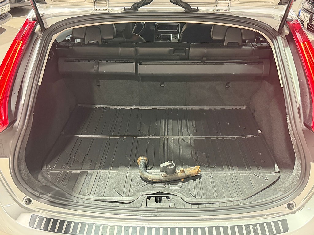 Volvo V60 D4 AWD | Momentum | Drag | Värmare 2013