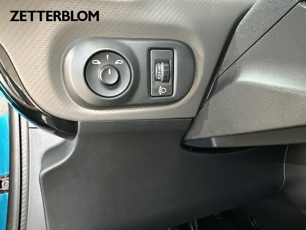 SUV Citroën C4 Cactus 15 av 16