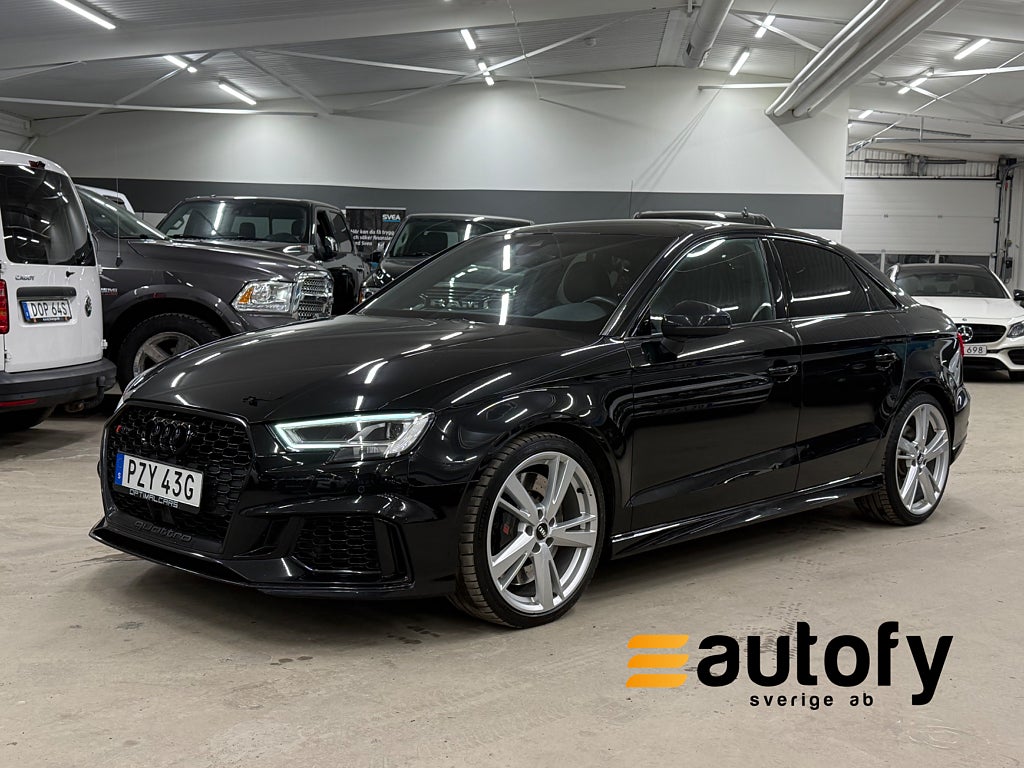Audi RS3 SEDAN 2.5 TFSI COCKPIT KEYLESS SKINN NAVI 400HK