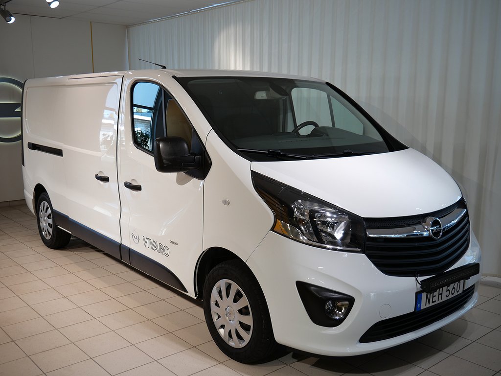 Opel Vivaro L2 Värmare Drag Gps Acc kamera