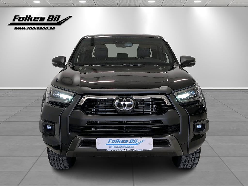 Toyota Hilux INVINCIBLE DC 2.8 D Aut Parkv. OMGÅENDE LEVERANS