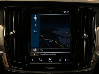 Volvo V90 Recharge T6 AWD Automat Momentum S&V-Däck/Kamera