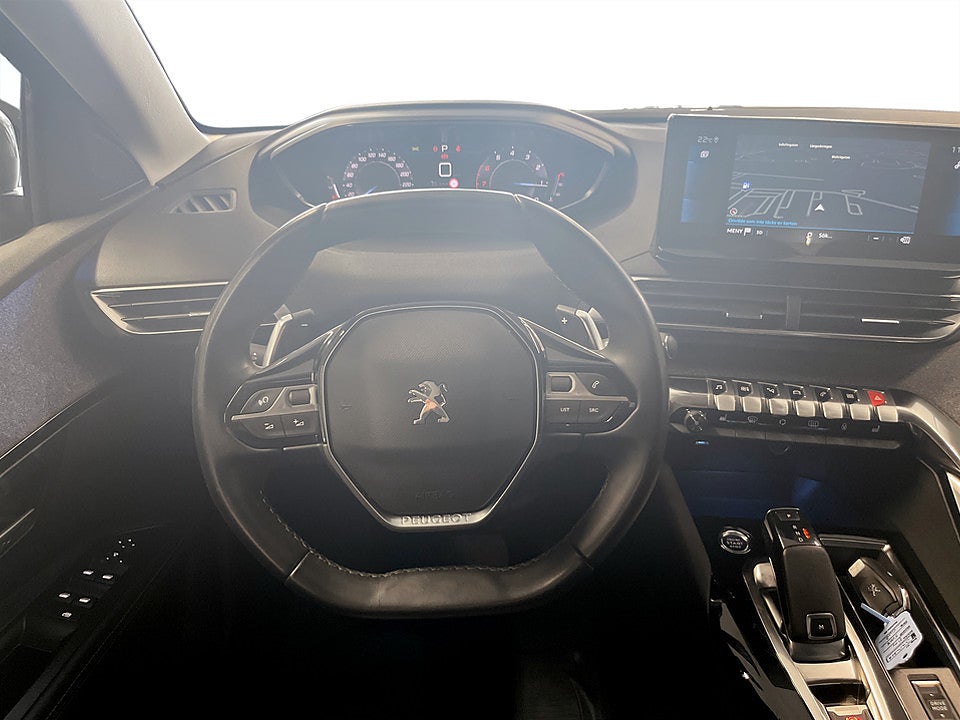 Bild på Peugeot 5008 Allure Pack 1.2 PT 130hk Aut B-KAMERA CARPLAY