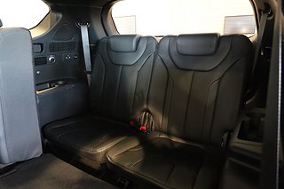 SUV Hyundai Santa Fe 13 av 28
