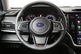 Kombi Subaru Outback 16 av 26