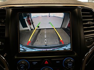 Jeep Grand Cherokee 3.0 V6 CRD 4WD M&D-värm/Drag/Kamera/GPS