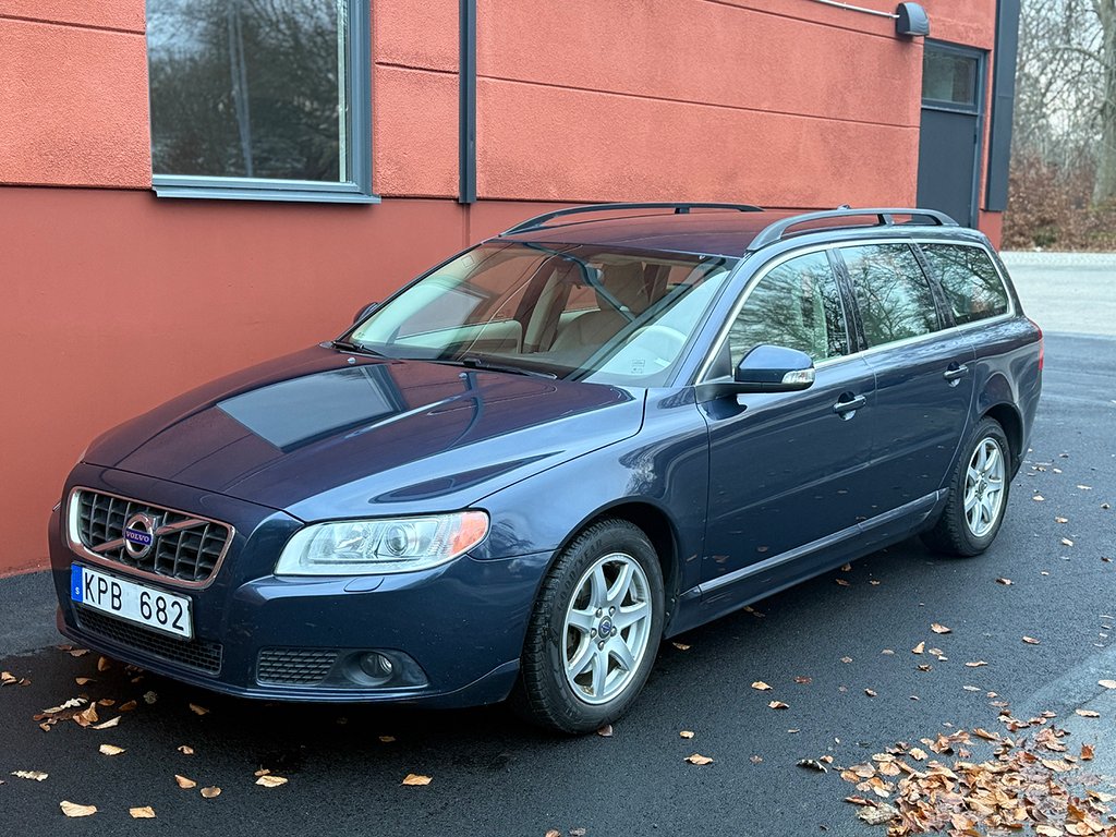 Volvo V70 1.6D DRIVe Momentum/P-Sensor/Drag/1 ÄGARE/TOPPSKICK