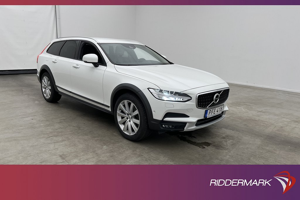 Volvo V90 Cross Country D4 AWD Pro VOC Kamera Skinn Drag