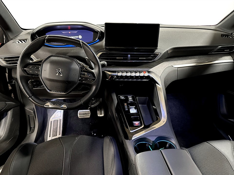 Bild på Peugeot 5008 GT 1.2 PT 130hk Aut 7-SITS B-KAMERA