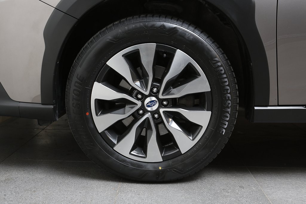 Subaru Outback 2,5 169hk XFuel Touring AWD Taklucka H/K Drag 2022