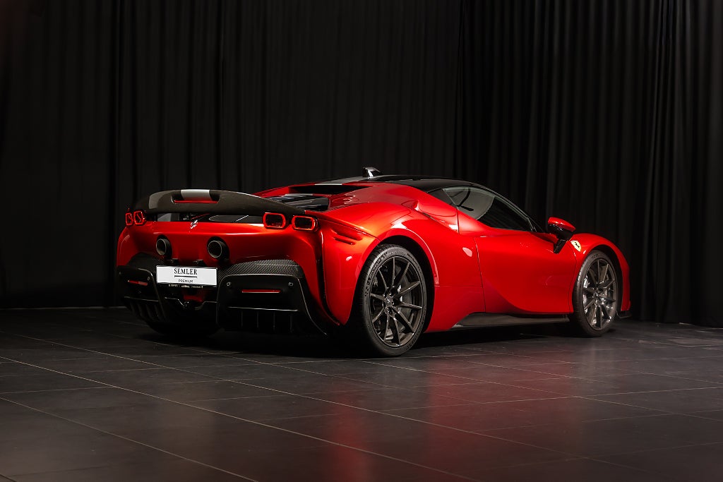 Gallery image 3 of 21